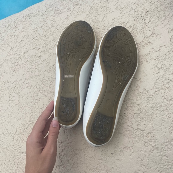 Panda Slip Ons - Picture 5 of 7